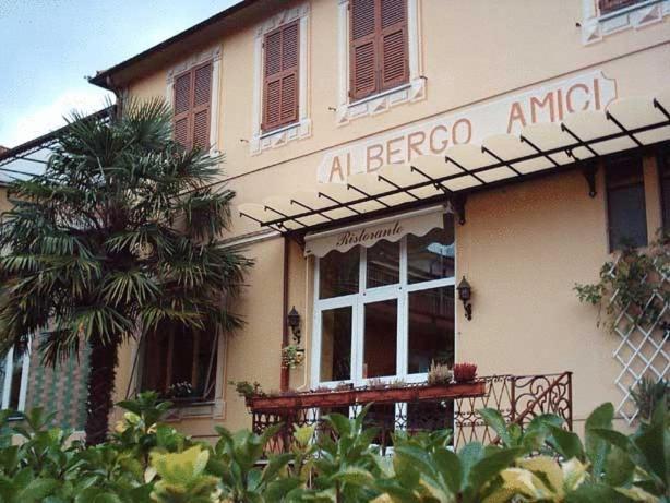 Albergo Amici Varese Ligure Exterior foto
