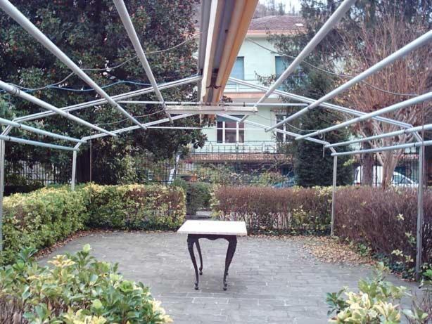 Albergo Amici Varese Ligure Exterior foto
